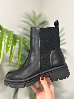 Black Chunky Chelsea Boots