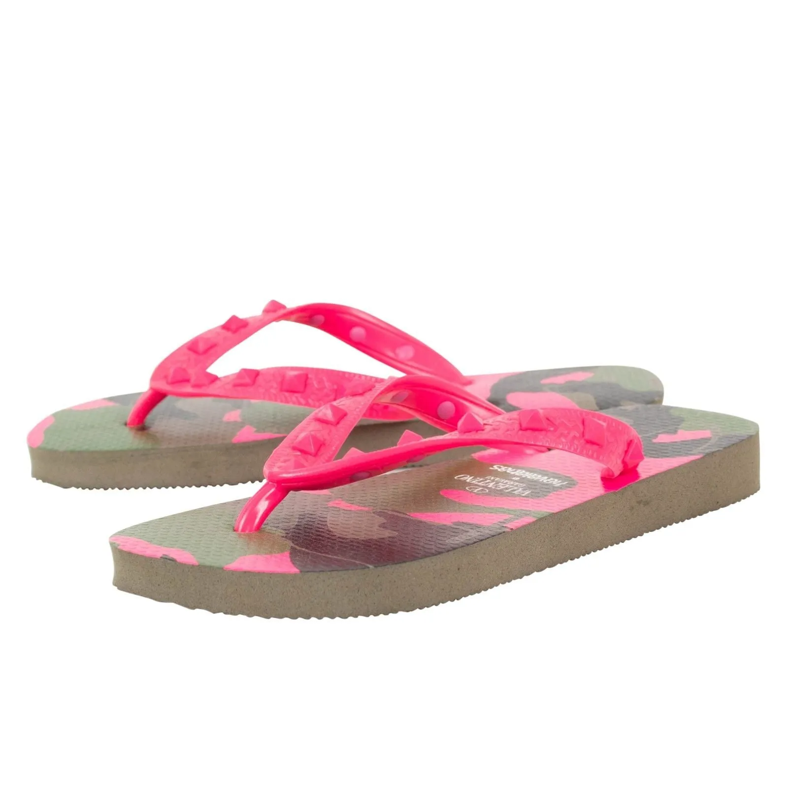 Camouflage Rockstud Flip Flops Flats