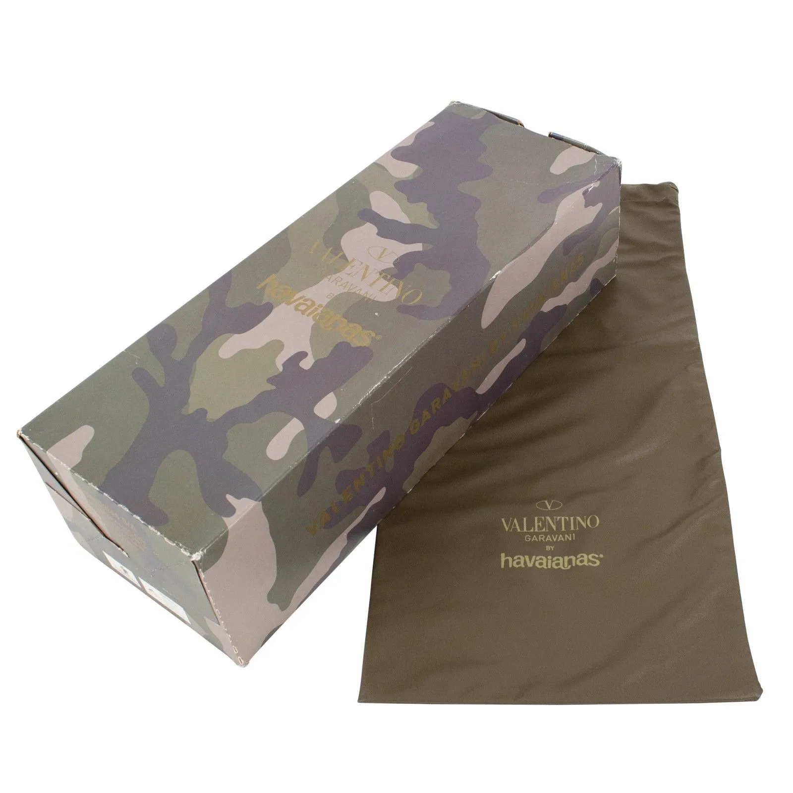 Camouflage Rockstud Flip Flops Flats